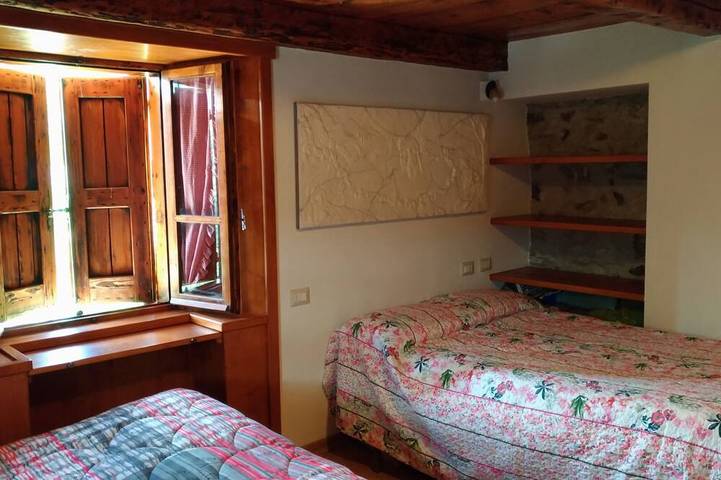 Ganze Wohnung, True Alpine Rustic in Madesimo, Veltlin