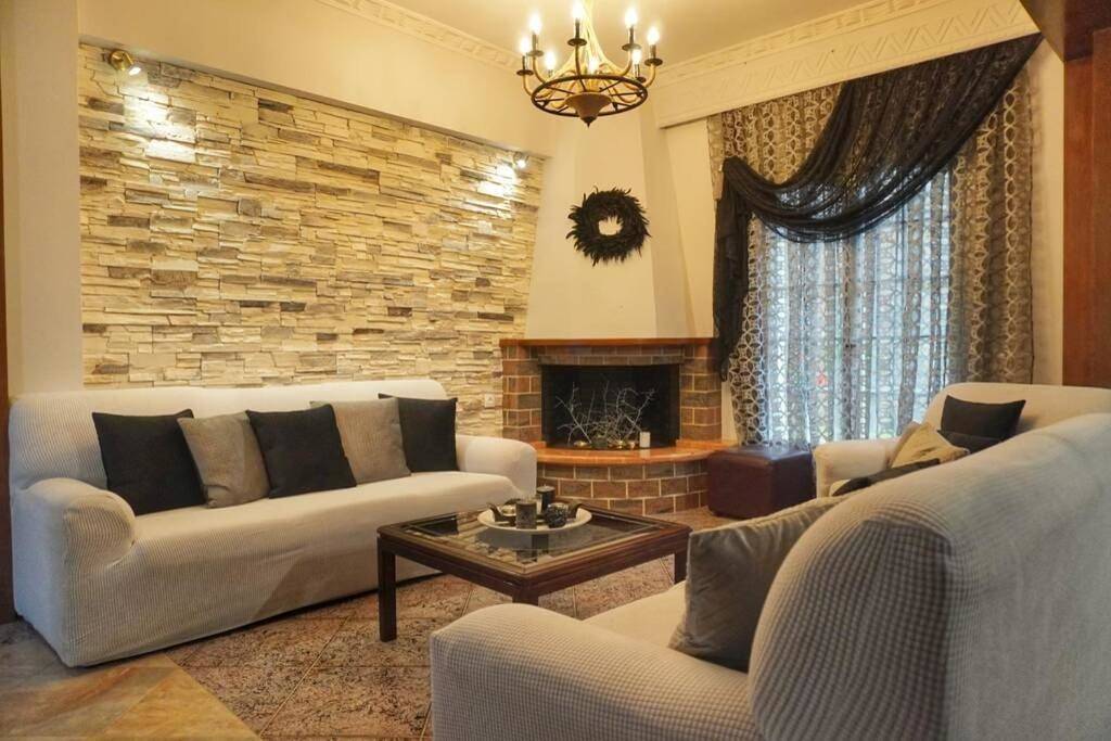 Σπιτι Αντωνησ Γιαννα House Adonis Giana in Corfou
