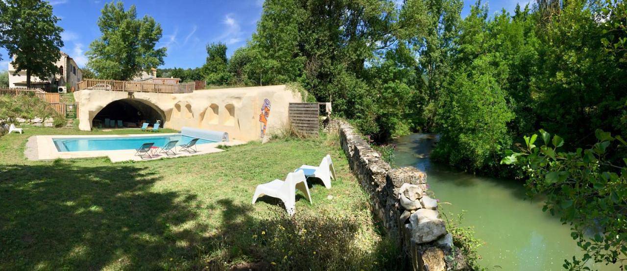 Appartement entier, Les pieds dans l'eau, Gîte Vercors - Rivière privée- Piscine in Mirabel-et-Blacons, Région de Die