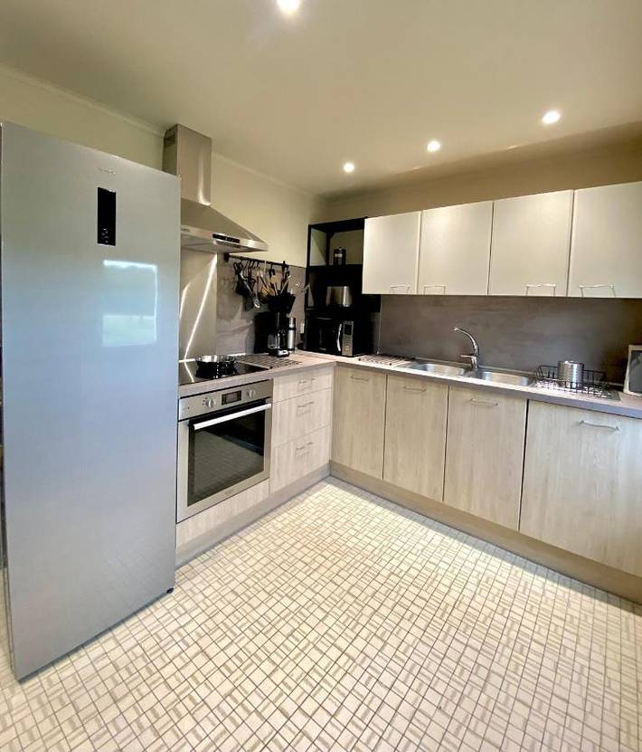 Location de vacances pour 9 personnes, avec jardin et vue à Momignies - 4