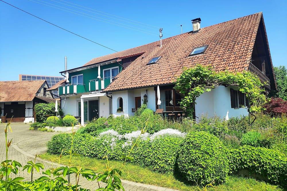 Ganze Wohnung, Haus Apfelblüte - No 4 in Langenargen, Region Bodensee-Oberschwaben