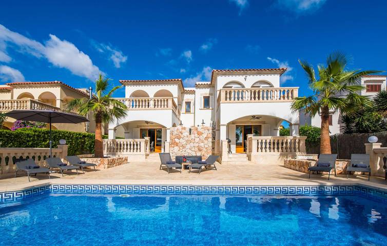 Ferienhaus für 5 Personen, mit Terrasse in Cala Pi - 2