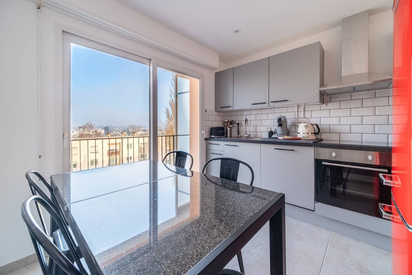 Apartamento entero, Chez Loulou - Appt pour 6 avec balcon in Mulhouse, Región de Mulhouse