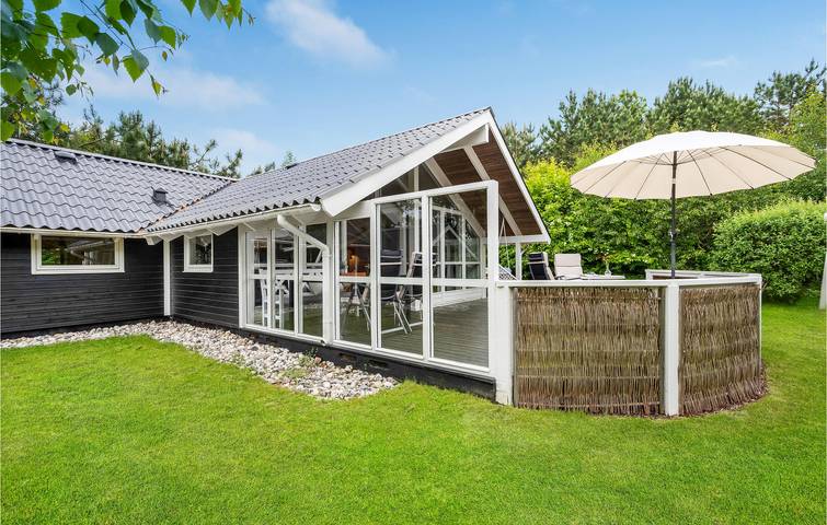 Ferienhaus für 10 Personen mit Terrasse in Gjerrild Nordstrand, Grenaa