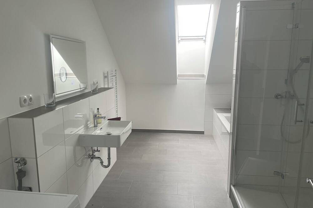 Ganze Wohnung, Geschmackvolle Wohnung mit Loft- Charakter am Stadtrand von Berlin in Glien, Ruppiner Seenland