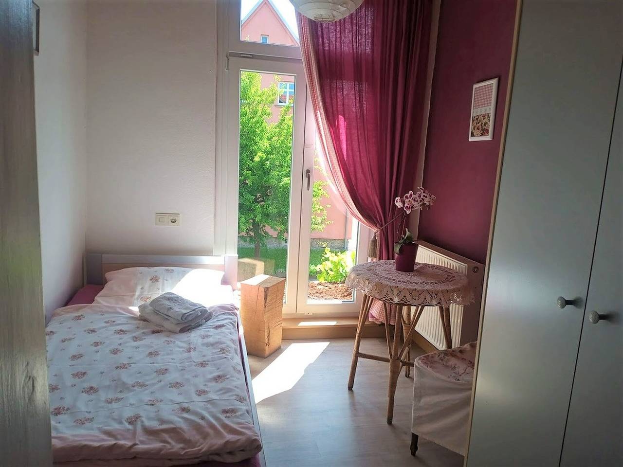 Ganze Wohnung, Ferienwohnung 'Lok Bockele, 105qm' mit Gemeinschaftsgarten in Fladungen, Rhön-Bayern