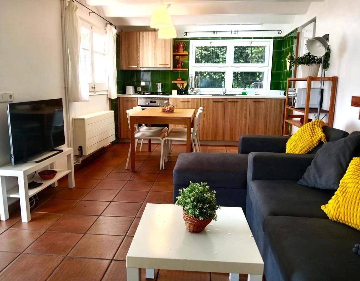 Casa Flor de Taronger in Viladecans, Bajo Llobregat