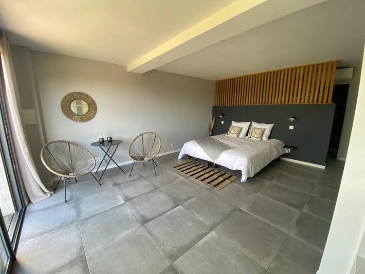 Chambre d’hôte pour 2 personnes, avec piscine et jardin à Lecci - 3