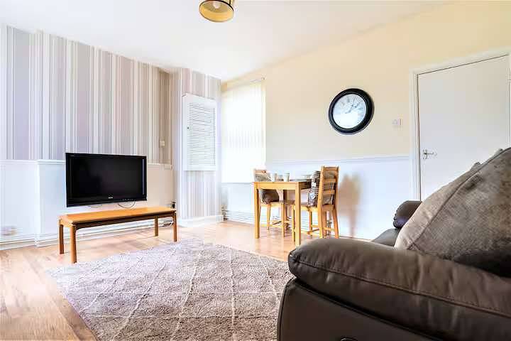 Apartamento vacacional entero, Travellers Economic Stays in Orrell Park in Liverpool, Merseyside