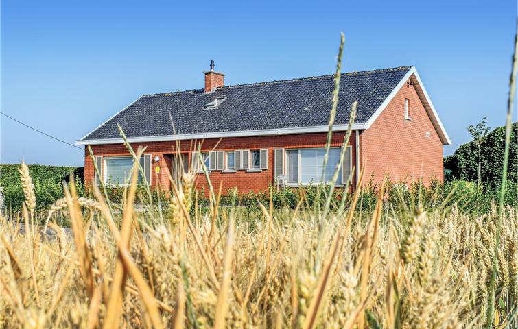 Vakantiehuis voor 8 personen, met Terras en Tuin in Ieper