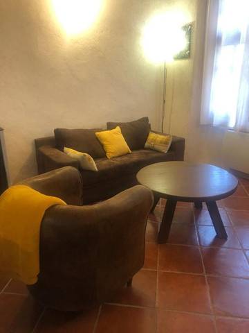 Gîte pour 4 personnes, avec terrasse et vue à La Tour-sur-Orb