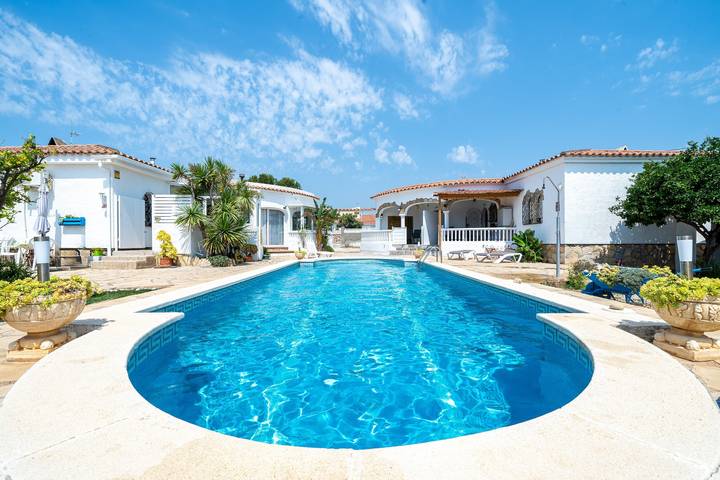 Ferienhaus für 4 Personen, mit Garten in Miami Platja