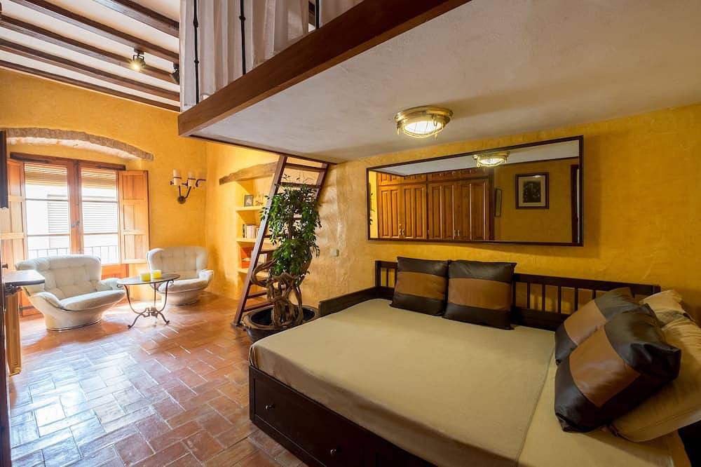 Appartement entier, Can Felip Appartement 1 dans un bâtiment classé Xviiic in Palafrugell, Costa Brava