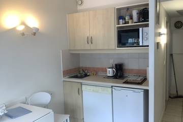 Studio pour 4 Personnes dans Saint-Laurent-du-Var, Région de Cannes, Photo 4