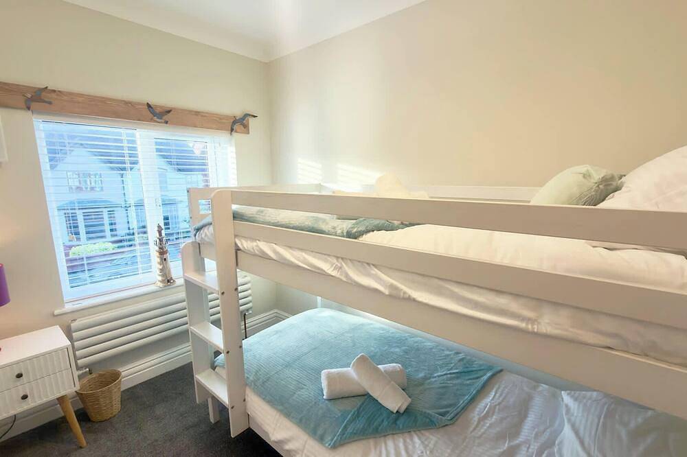 Driftwood Bay - Coastal Escape in Lancashire