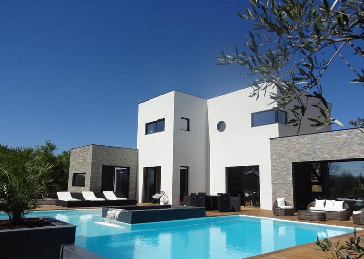 Maison de vacances pour 11 personnes, avec Jacuzzi et Terrasse ainsi que Jardin et Piscine à Cahors