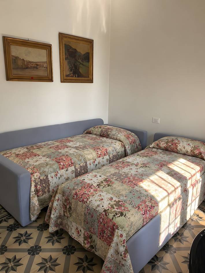 Villa Olivia Garden House a Salò in Salò, Prealpi Gardesane