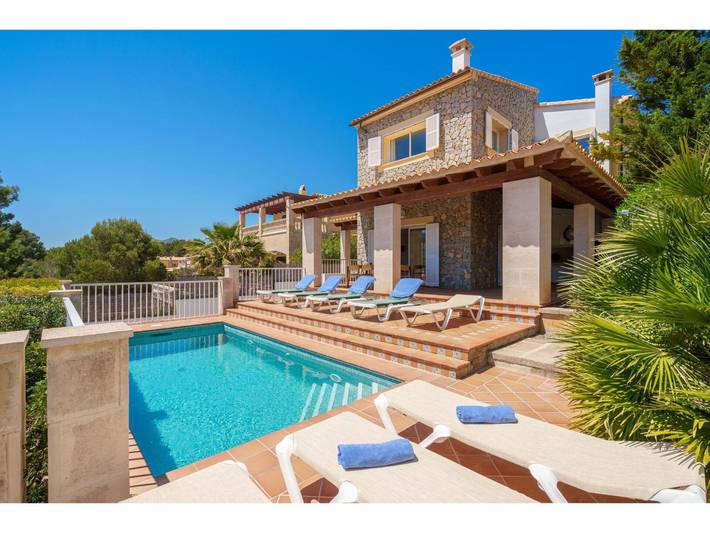 Ferienhaus mit Meerblick für 8 Personen, mit Terrasse und Garten in Capdepera
