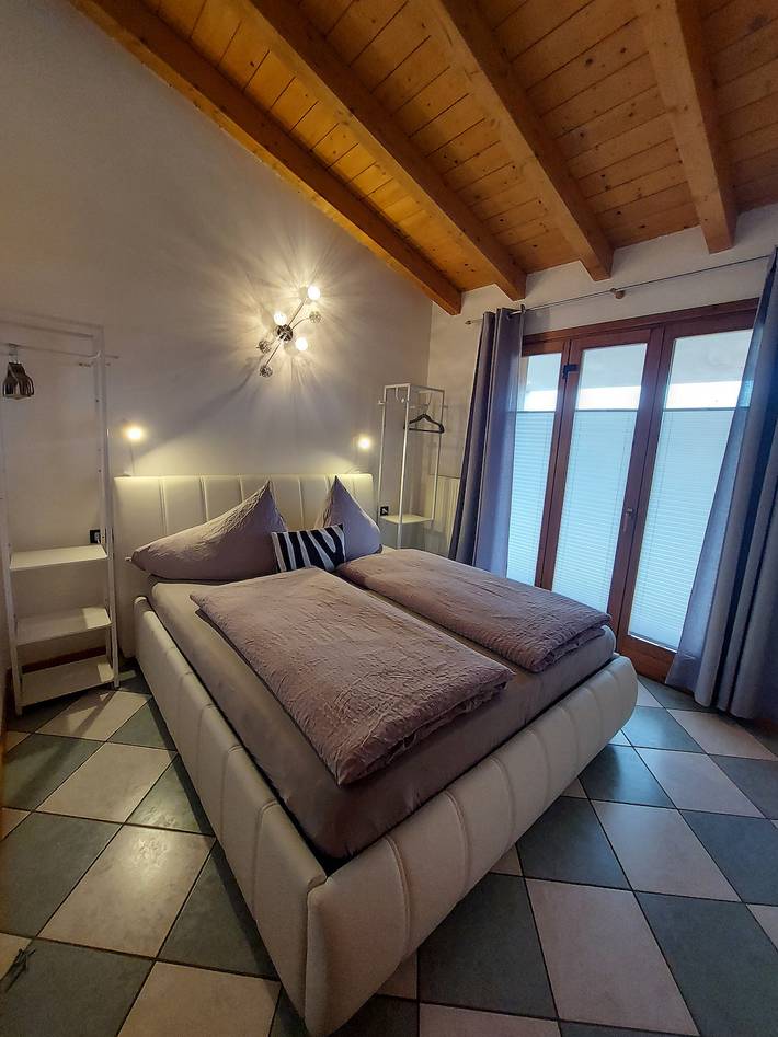 Ferienwohnung für 4 Personen, mit Kinderpool und Garten in Colà - 4