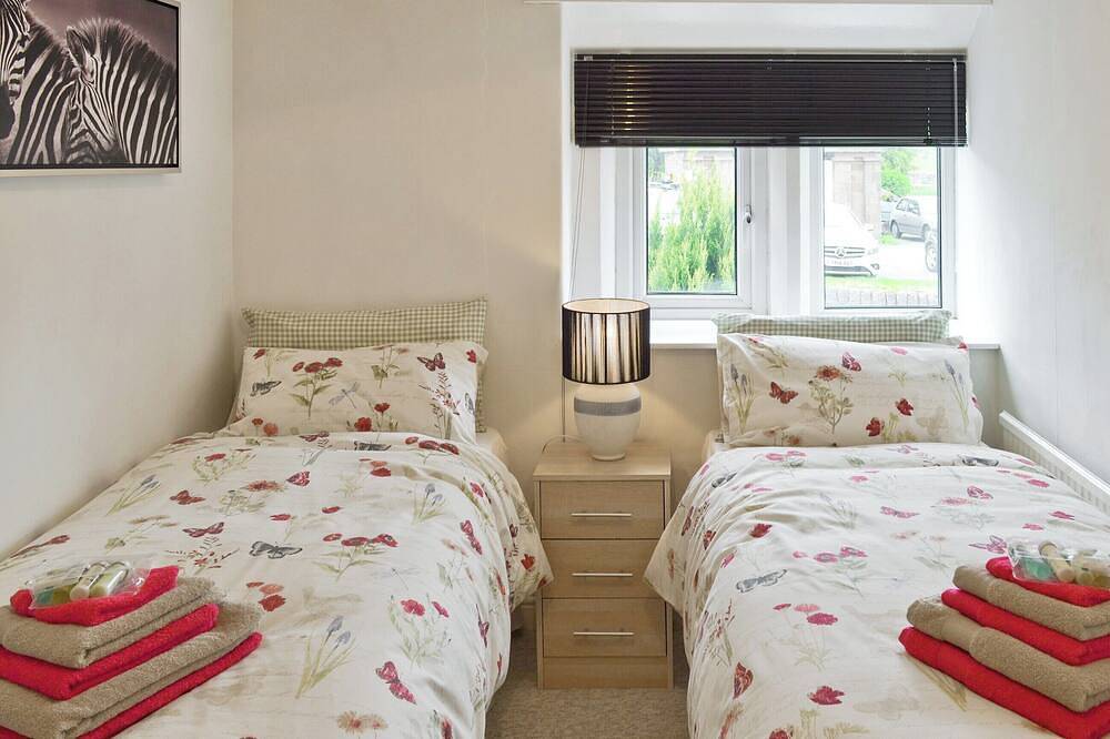 2 bedroom accommodation in Youlgreave near Bakewell in Youlgreave, Derbyshire