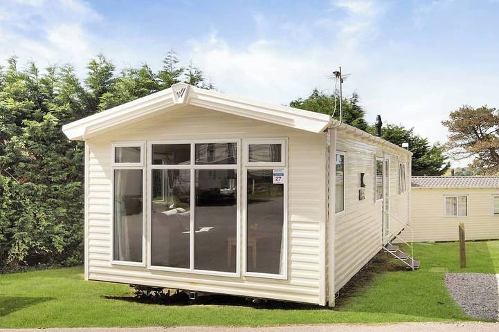 Glamping for 6 people in The Lizard Peninsula