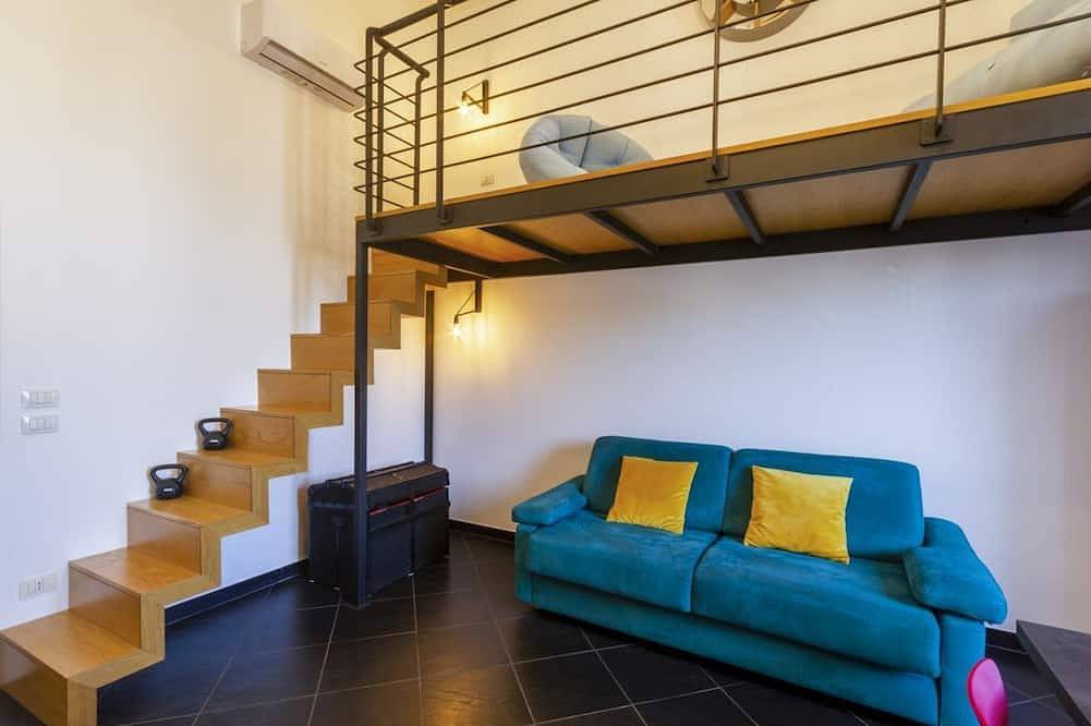 Entire apartment, Guesthost - Lecce Cheerful Apartment in Lecce, Lecce Province