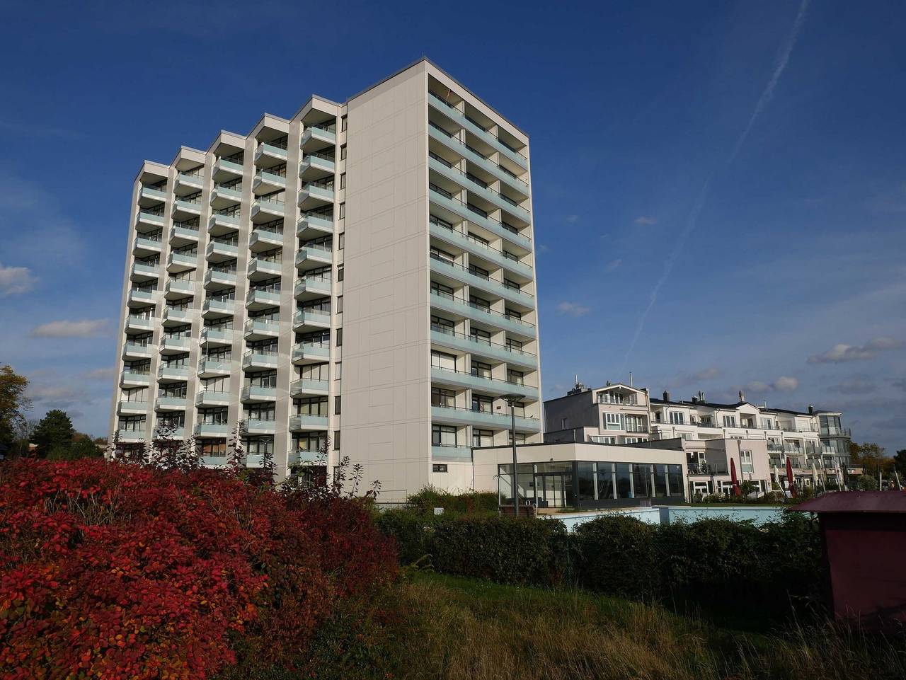 Ganze Ferienwohnung, Apartment Meeresbrise, Prinz Hamlet - Prinz Hamlet 7. Stock, Ostseite, Balkon, Meerblick, Pool in Pelzerhaken Strand, Südstrand Pelzerhaken