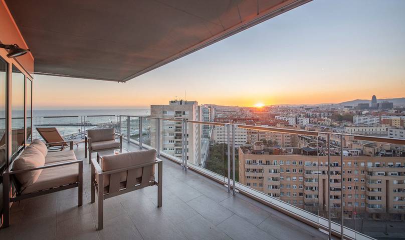 Ferienwohnung für 10 Personen, mit Balkon und Terrasse in Barcelona - 4