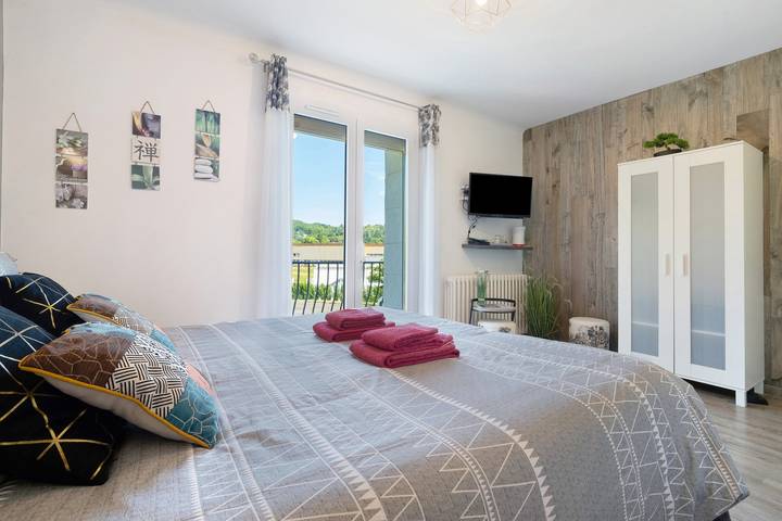 Chambre d’hôte pour 2 personnes, avec jacuzzi ainsi que jardin et balcon à Sarlat-la-Canéda - 3