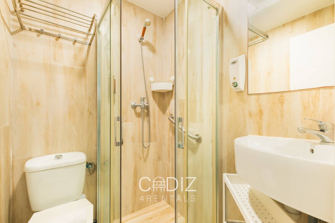 Apartamento vacacional entero, Habitacion doble - Hostal Imar in Playa La Victoria, Cádiz