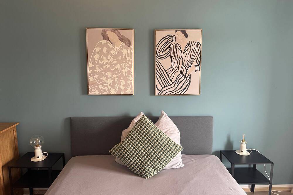 Ganze Wohnung, Gemütliches Appartement \"Martin\" in Halle mit 3 Schlafzimmern und Stellplatz in Halle (Saale), Saale-Unstrut