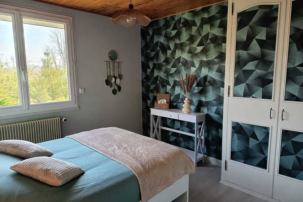 L' Atelier, gîte cosy au coeur du Parc naturel régional du Morvan. in Saint-Brisson, Parc naturel régional du Morvan