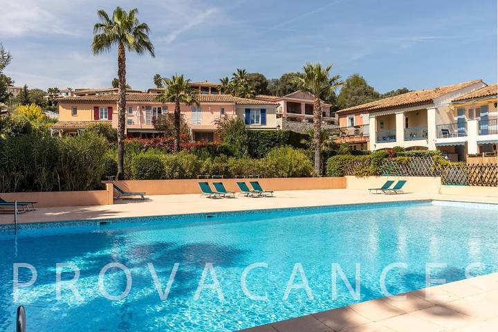 Villa pour 6 personnes, avec Jardin et Piscine à Villeneuve-Loubet
