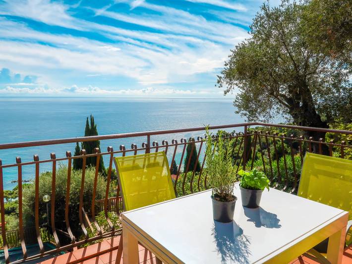 Appartement de vacances pour 4 personnes, avec Terrasse et Jardin