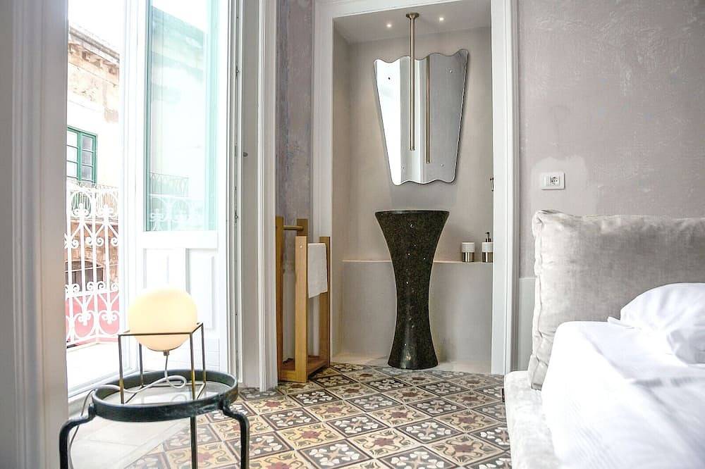 Appartamento intero, Elegante casa con vista sul mercato alimentare storico di Ortigia in Siracusa, Siracusa e dintorni