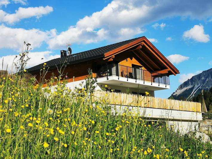 Ferienwohnung für 4 Personen, mit Terrasse und Ausblick sowie Garten in Brenner