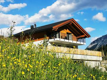 Hütte für 4 Personen, mit Garten und Terrasse sowie Ausblick in Südtirol