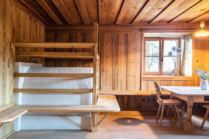 Entire apartment, Holiday Apartment Egger an der Lahn - Nonno with Mountain View, Terrace and Wi-Fi in Jenesien, Sarntal Alps