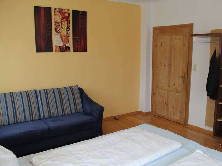 Ferienwohnung mit 2 Schlafzimmer in Nußdorf am Attersee, Attergau