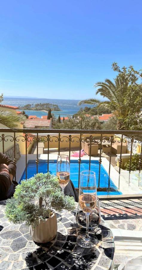 Villa für 11 Personen, mit Sauna und Ausblick sowie Pool und Garten auf Rab - 4