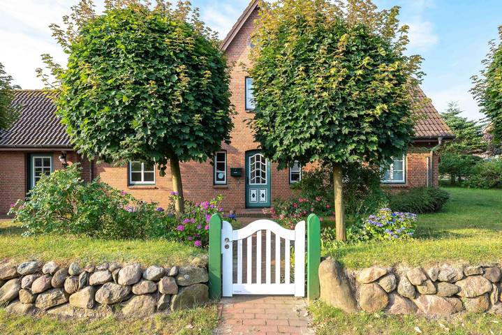 Ferienwohnung für 4 Personen, mit Terrasse und Garten - 1