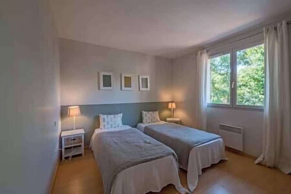 Villa Les Pins a stone's throw from the beach in Pyla-sur-Mer, La Teste-de-Buch