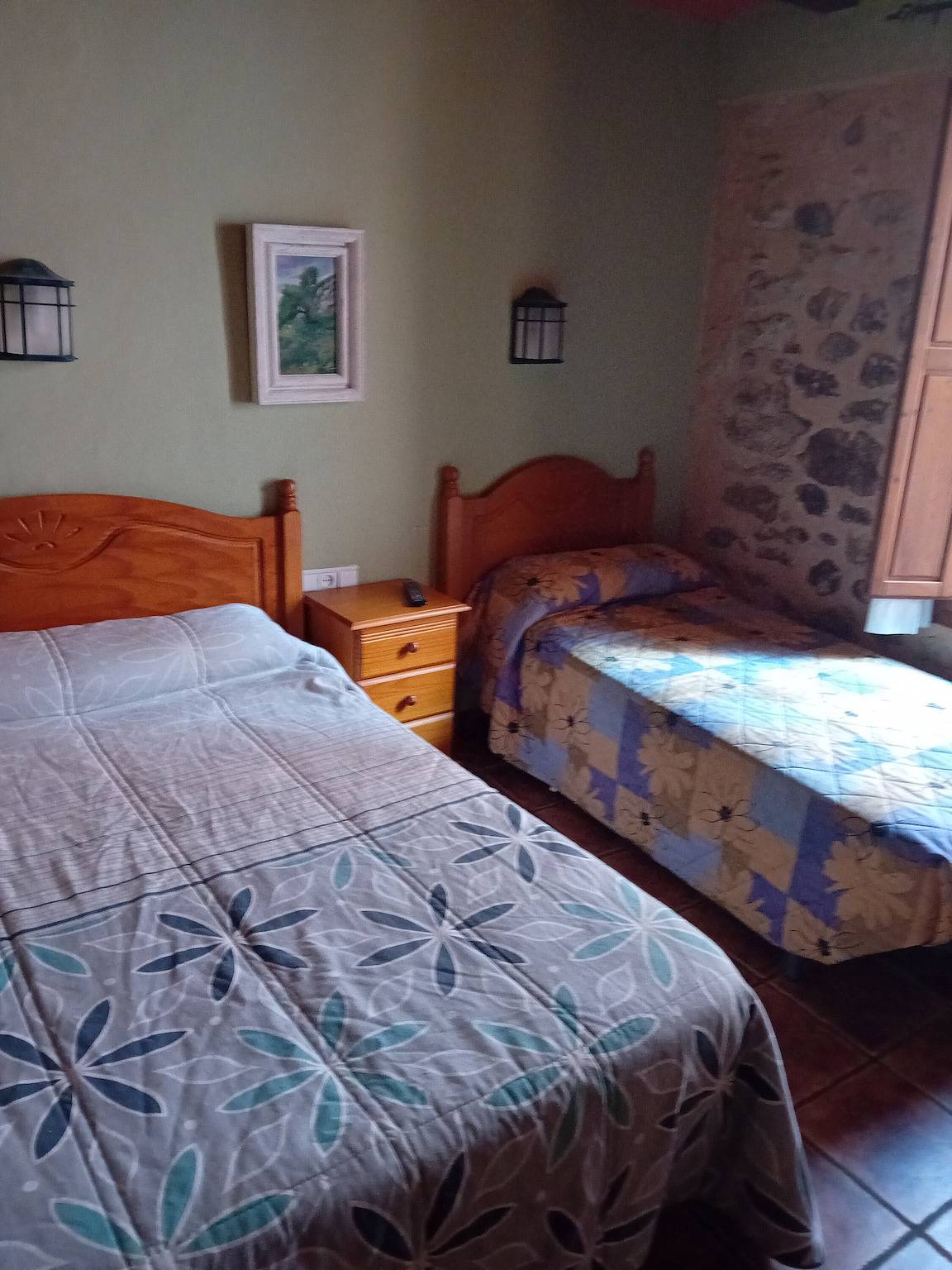 Habitación 'Triple 6' con terraza compartida y Wi-Fi in Vall de Ebo, Interior de Alicante