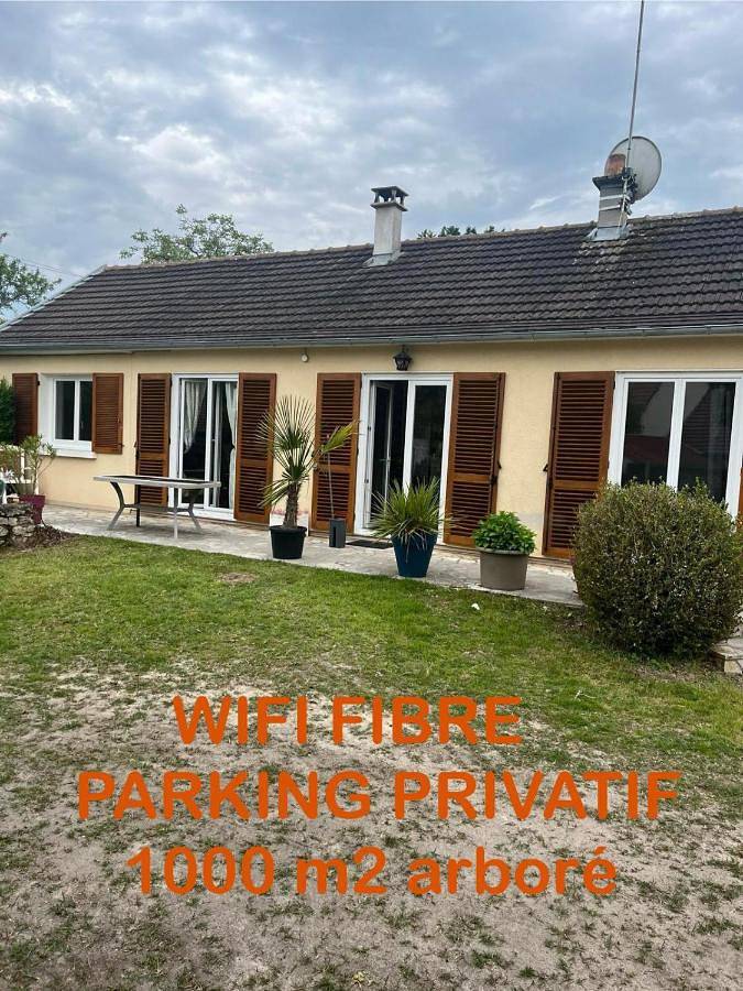 Location de vacances pour 6 personnes, avec vue et jardin, animaux acceptés à Bracieux - 3