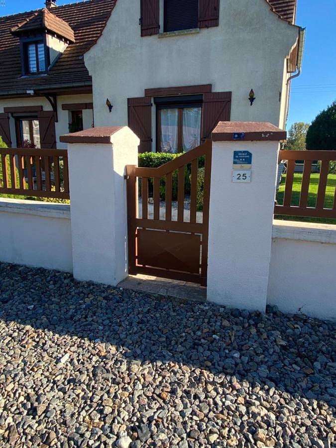 Gîte pour 4 personnes, avec jardin, animaux acceptés à Coucy-le-Château-Auffrique - 3