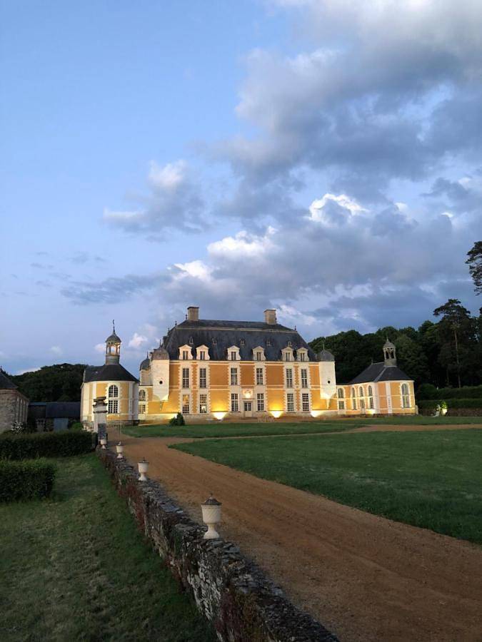 Location de vacances pour 3 personnes, avec Terrasse ainsi que Jardin et Vue à Bourg-des-Comptes