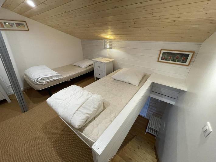 Gîte pour 4 personnes, avec balcon, adapté aux familles à Hourtin - 4