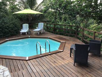 Gîte pour 2 personnes, avec jardin et piscine à Baie-Mahault