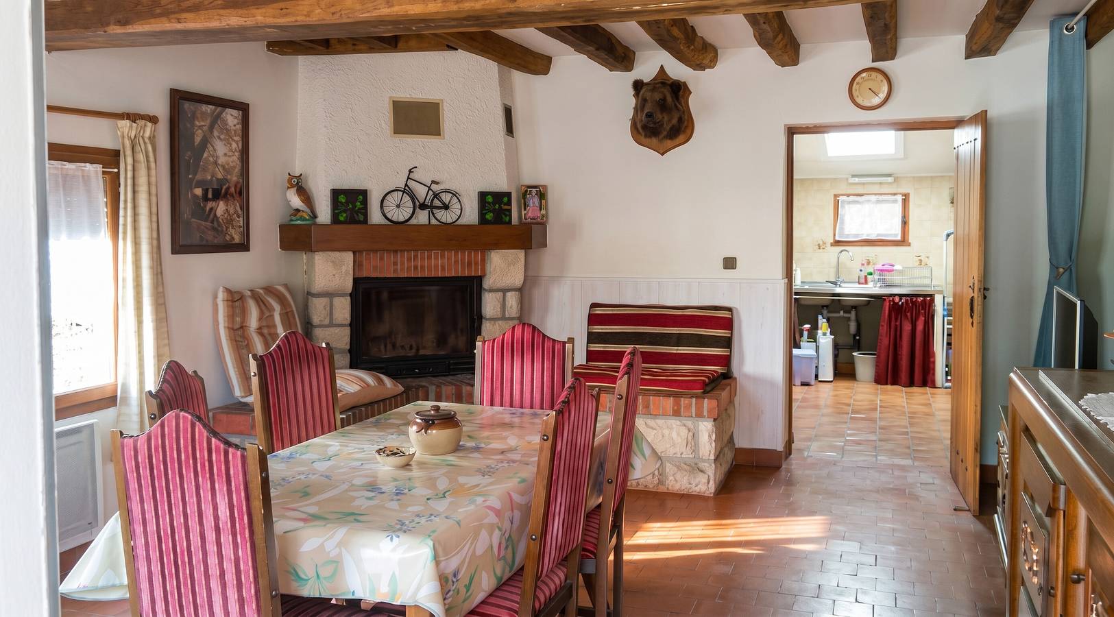 Casa encantadora en Saint-Père con chimenea acogedora in Saint-Père (Nièvre), Valle del Loira