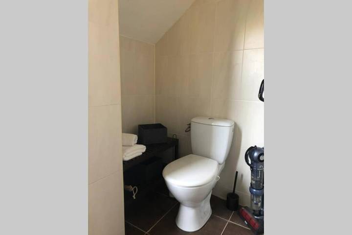 Gîte pour 2 personnes, avec jardin ainsi que terrasse et vue à Moret-sur-Loing - 4